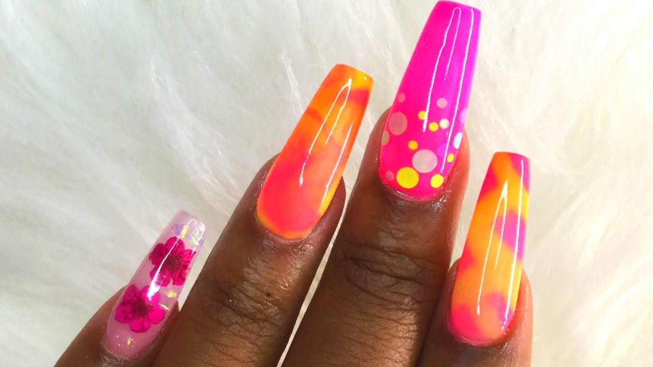 DIP POWDER NAILS | Summer Dip Powder Mani with Encapsulated Flowers | Cherael Symone
