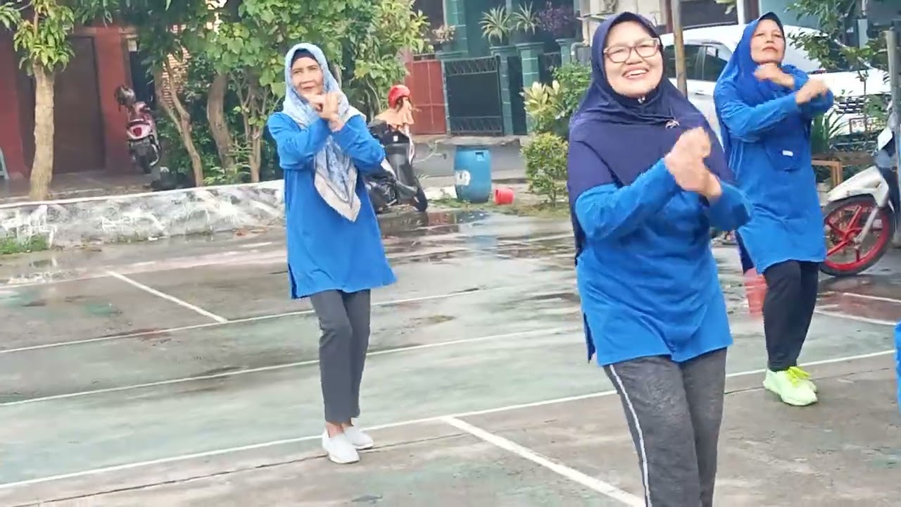 Senam Ceria RW 029,Minggu 4 Jan.2026 ( bpk.Wali ),Kel.Bj.Rawalumbu,Kec.Rawalumbu,BEKASI