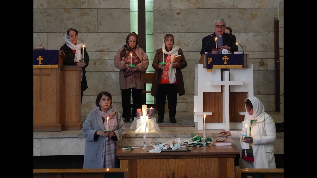 Candlelight service Assyrian Evangelical Presbyterian church / مراسم شمع افروزی کلیسای انجیلی آشوری