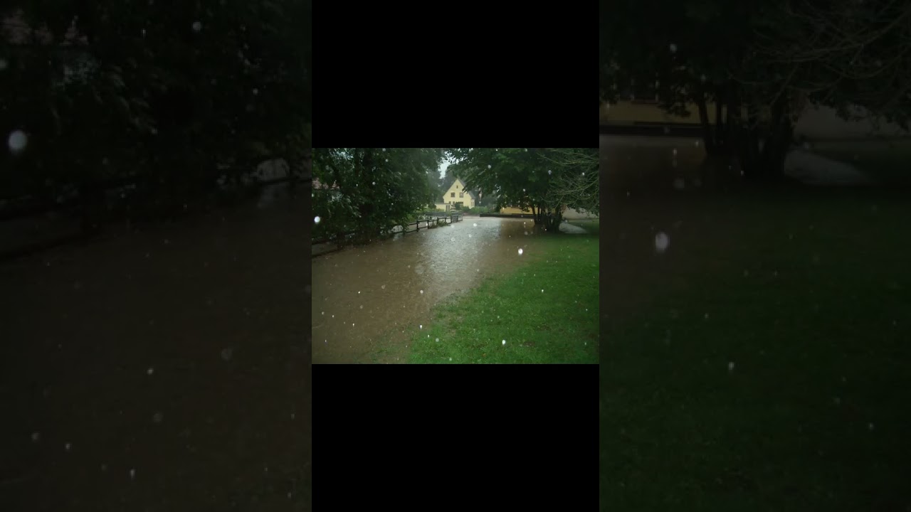 &Uuml;berschwemmung in Westum Anfang 2000er #westum #Starkregen #Hellenbach #Hochwasser #Hochwasserschutz