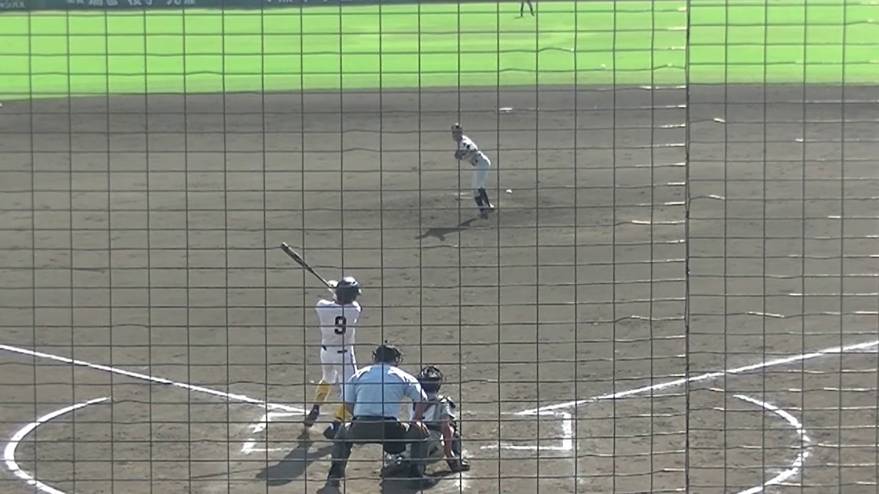 九州地区高校野球熊本大会3回戦　熊工VS秀岳館中ノ原くん3塁打