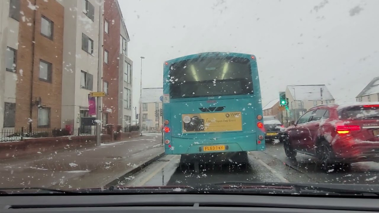 MILTON KEYNES 2023 - Driving on Roads
