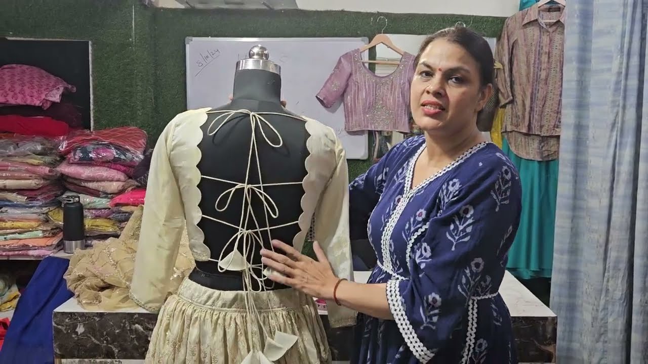 4meter में lehenga कैसा लगेगा by @simranpawarboutique