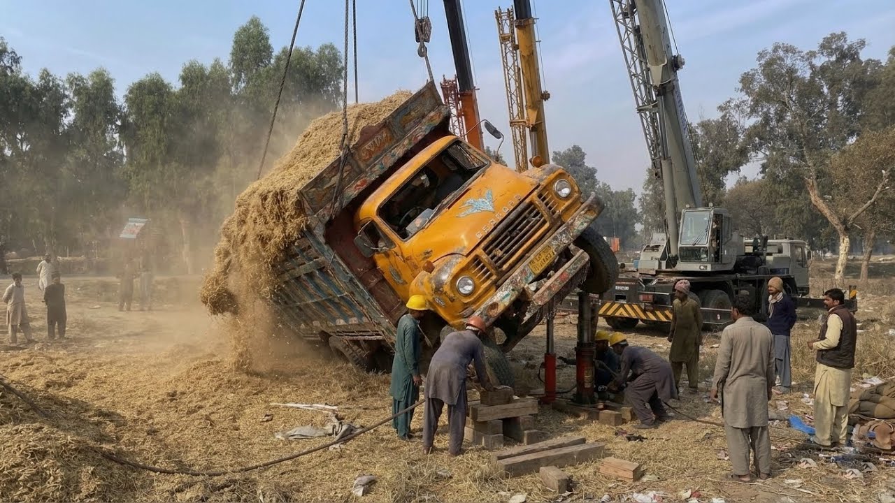 Hay-Loaded Bedford Truck Crashes Roadside Due to Brake Failure, Emergency Repairs Done Immediately