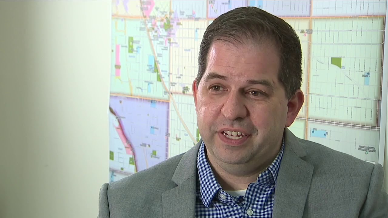 Can smoking and vaping make Coronavirus worse? Doctors say new evidence suggests it does