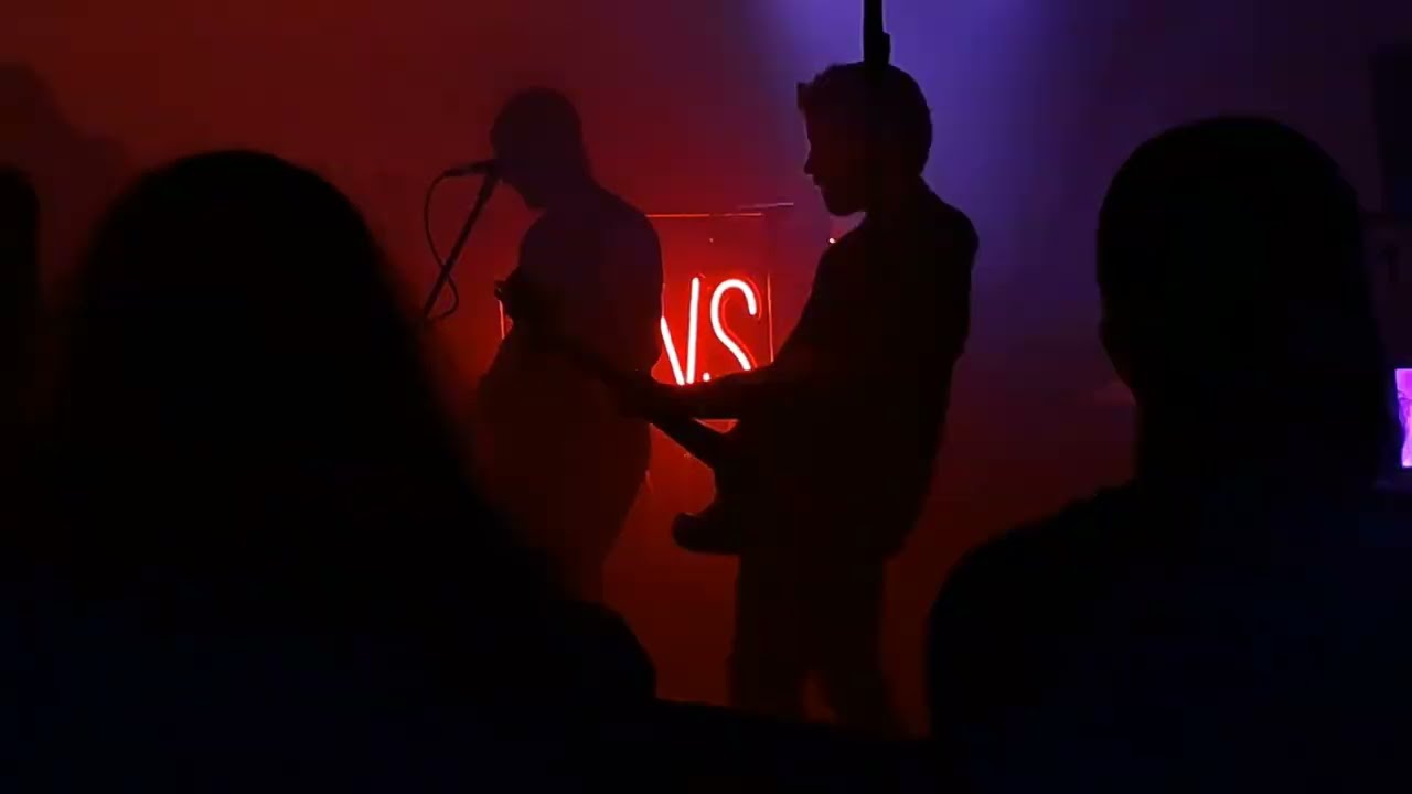 Gunpoint X - Guns Guns Guns live - Ivory Blacks, Glasgow - 21 November 2025