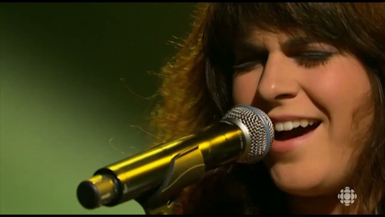 Pénélope McQuade 2014 - Lisa Leblanc - You Look Like Trouble (But I Guess I Do Too)