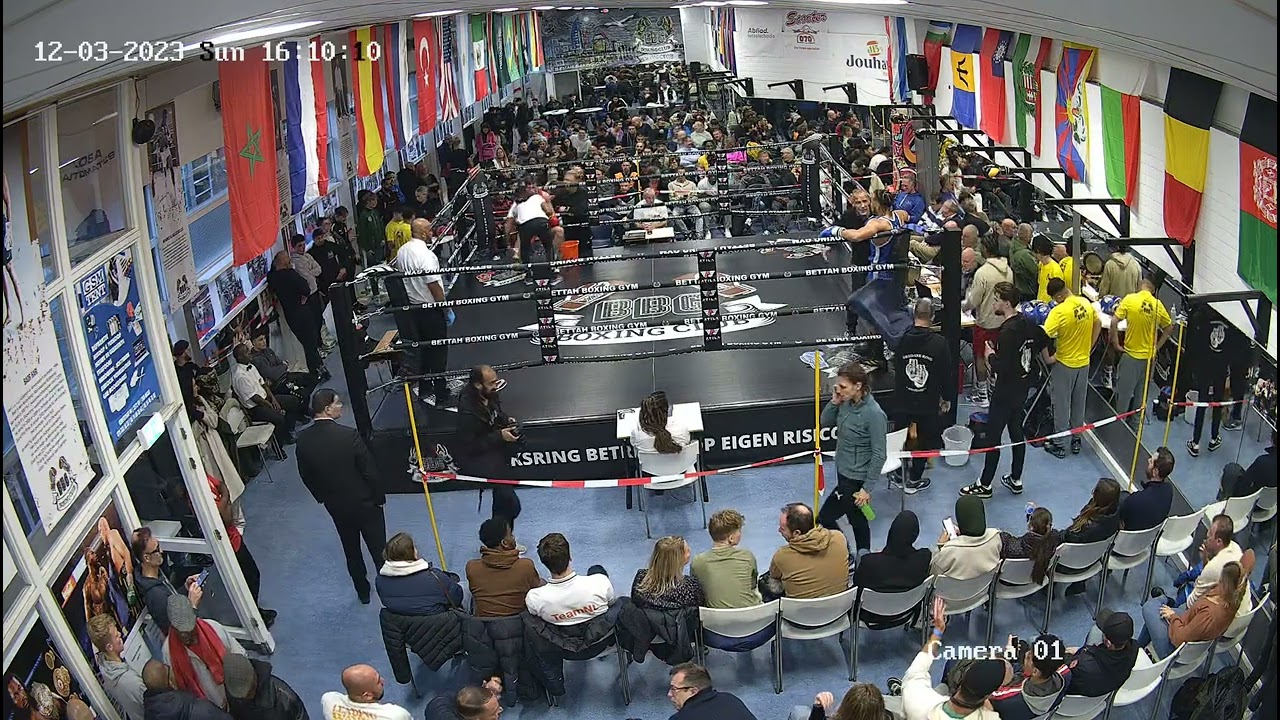 NK Boksen BBG Den Haag 3-12-23 1/4 finale 75kg Jochem Zuidgeest vs Cyrus Clarinda