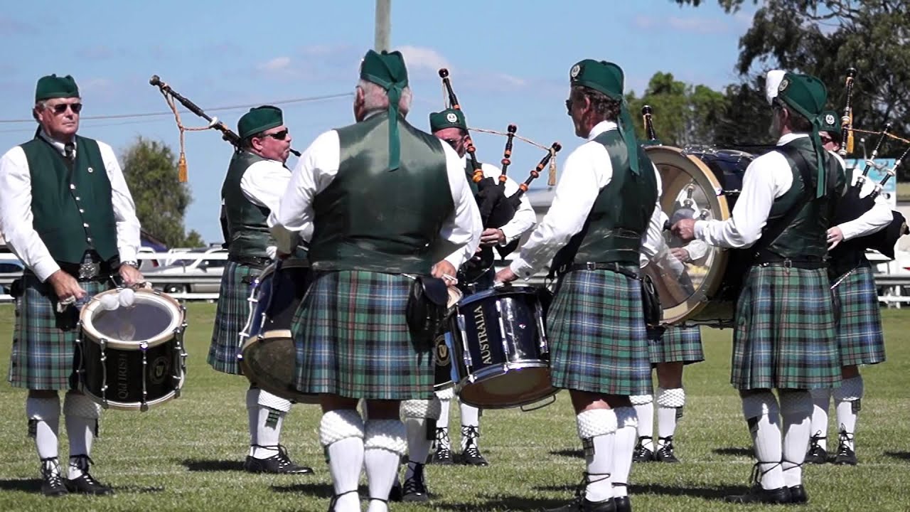 Queensland Irish Association Pipe Band - Medley