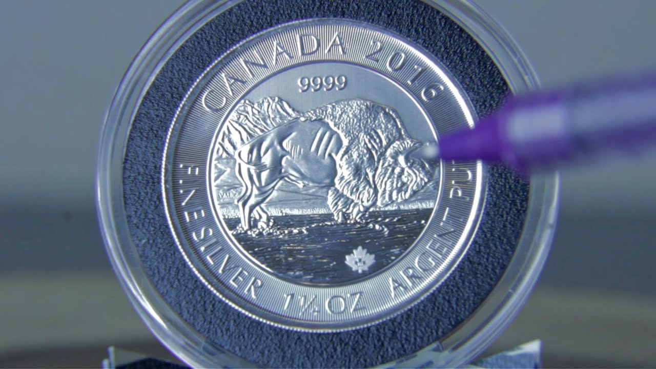 2016 One and a Quarter oz Canadian Silver Bison Coin