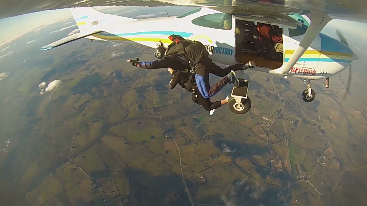 Salto Tandem en Minas