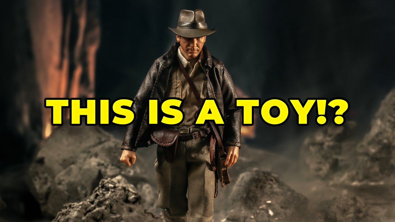 Best Indiana Jones Figure? Mezco Toyz figure review