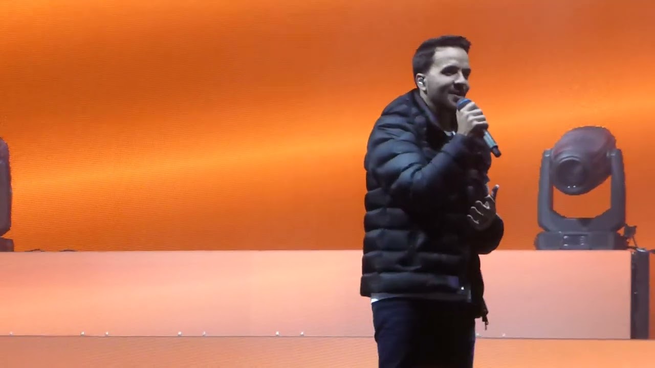 00a LUIS FONSI - Prueba de Sonido - 