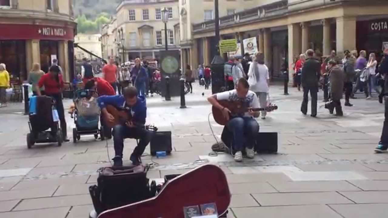 Street Music Guitar Duo playing Insomnia