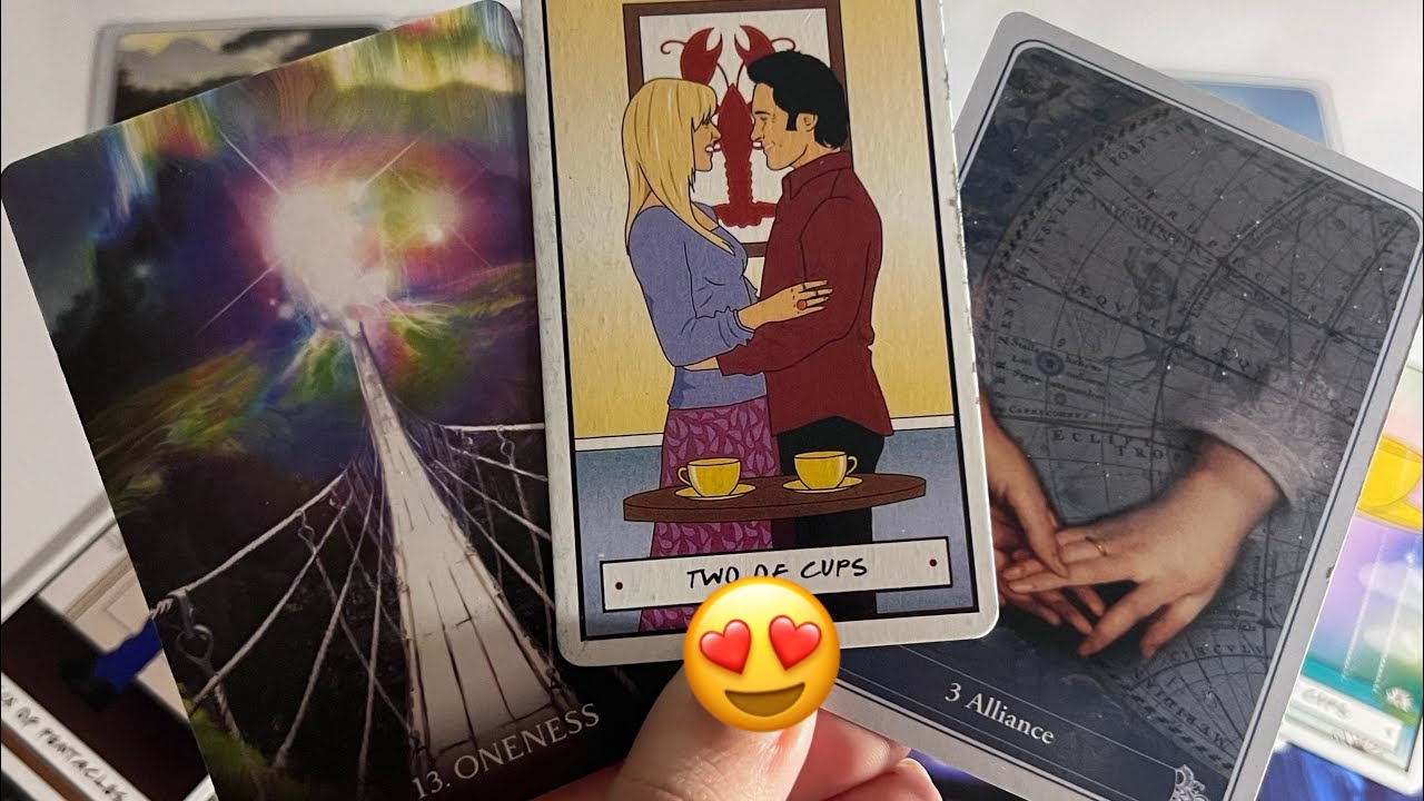 What are your crush planning about you?❤️ Crush Current energy | Hindi tarot card reading