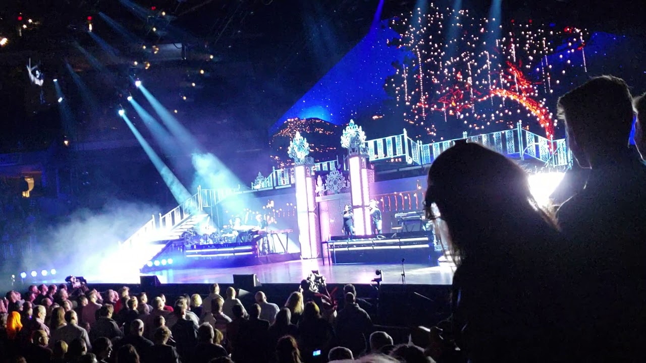 Cher sings Abba - Waterloo, SOS, & Fernando (Live in Indianapolis February 14th, 2019)