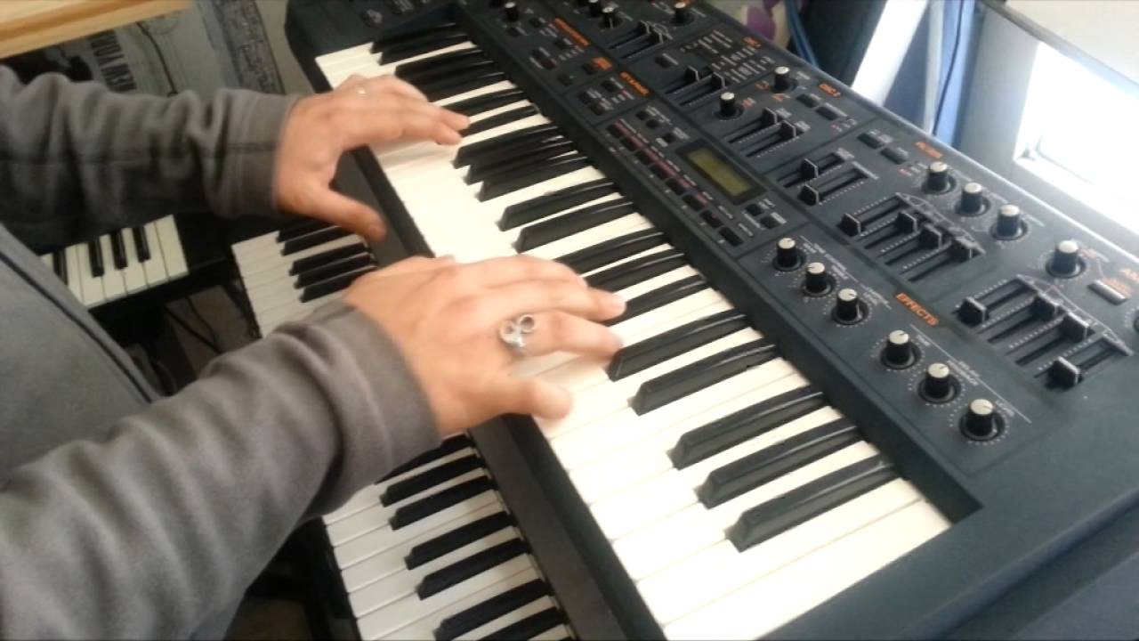 Pendulum - 9,000 Miles Cover