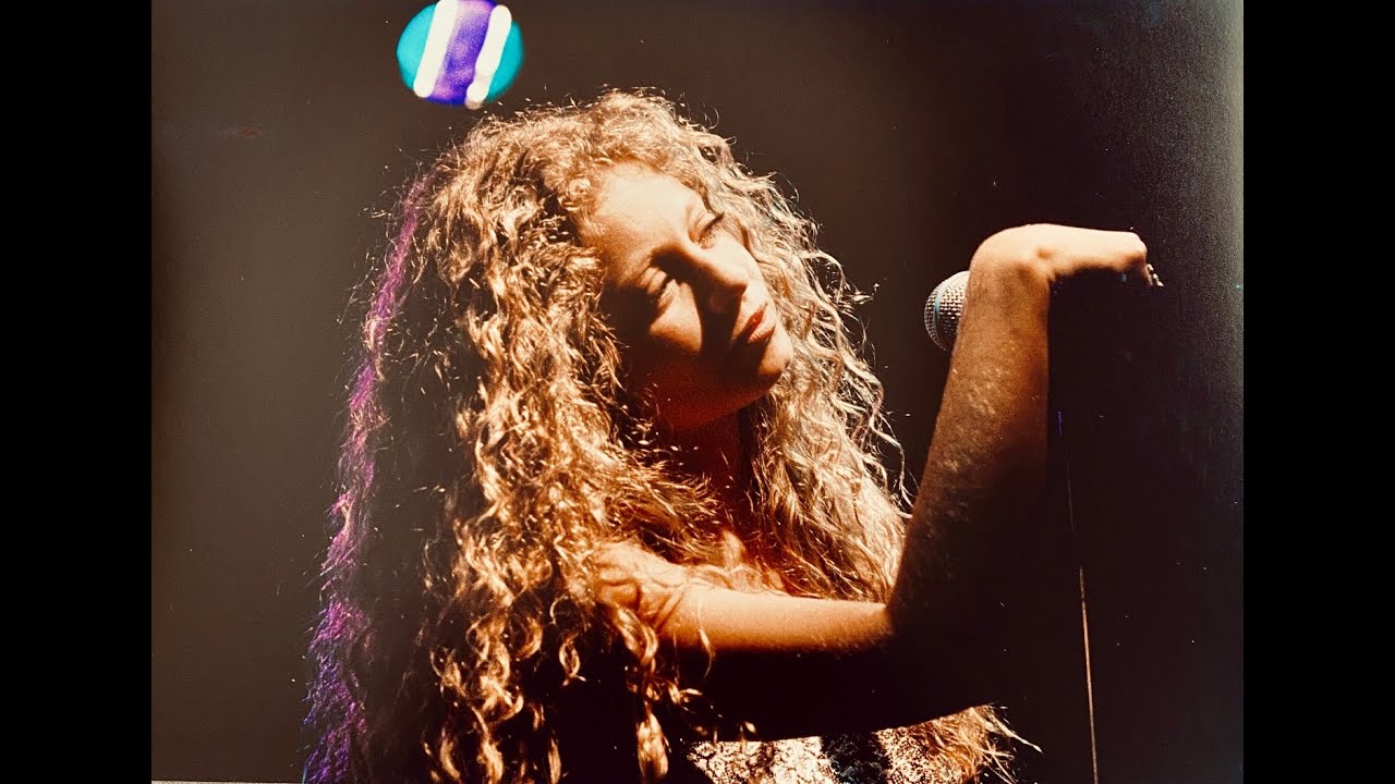 Vanessa Barum | Belíssima