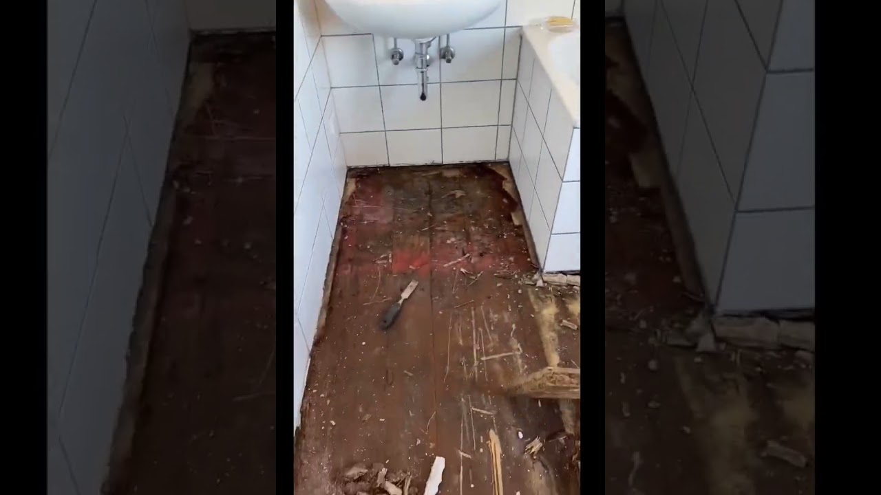 Spanplatte erneuern/ Wasserschaden sanieren/ Unterboden abrei&szlig;en/ Spanplatte uuschneiden/ S&auml;ge