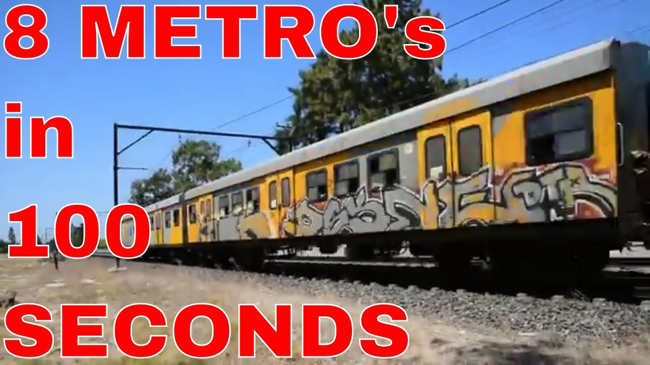 METRORAIL CAPE TOWN: 8 METRO Trains in 100 Seconds - 2016 DSLR footage