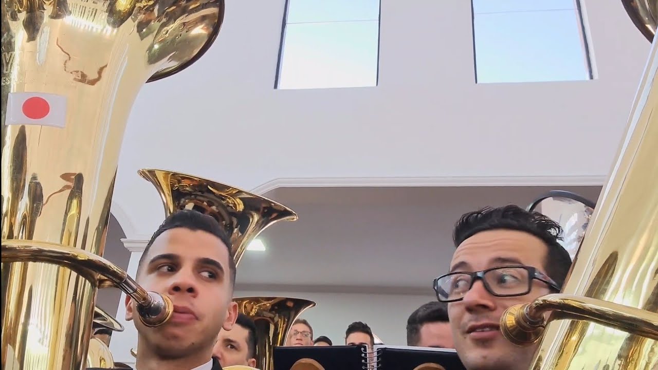 Tubas Rachando Tirando a Comunhão 😰 CCB Hino 457