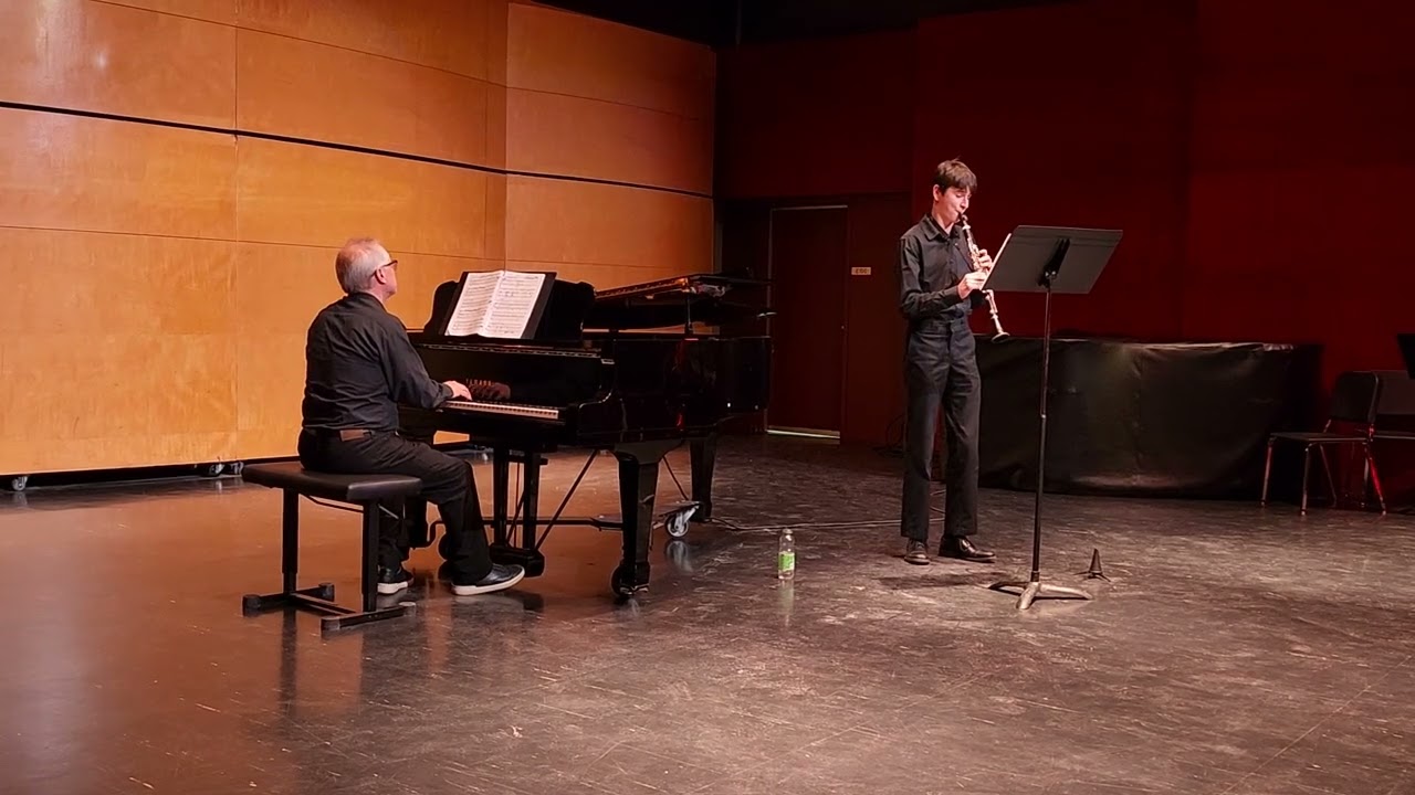 Concerto no 2 de Weber (2e mouvement) par Enzo Imaz-Lacasse