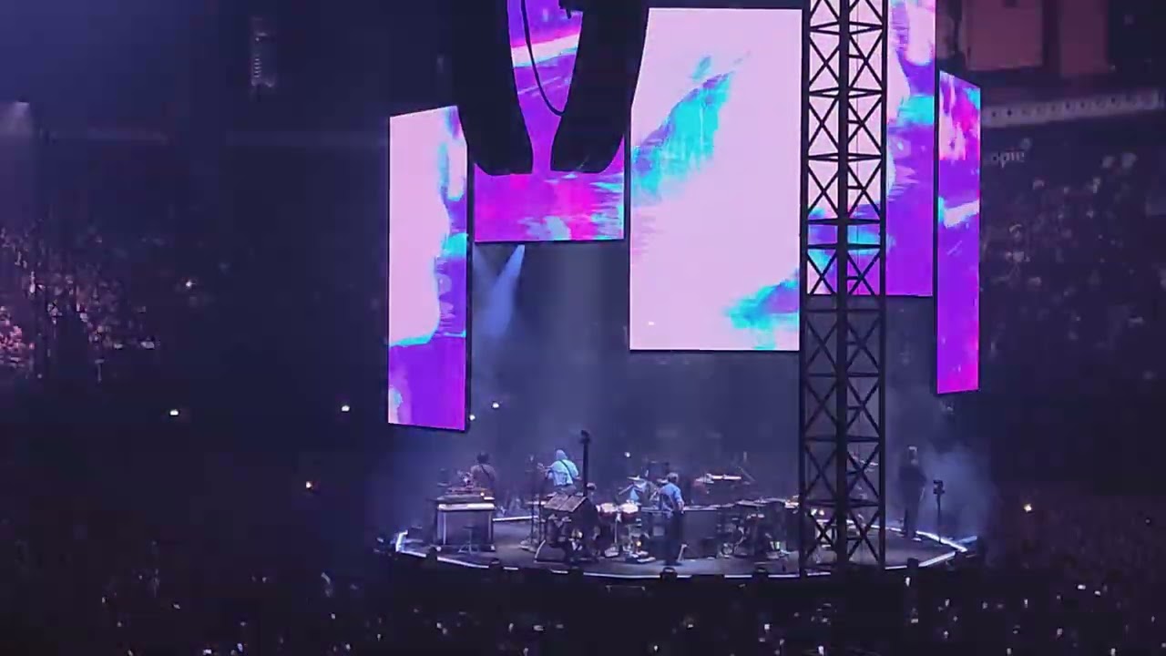 2+2=5 (Live Bologna 17/11/2025)