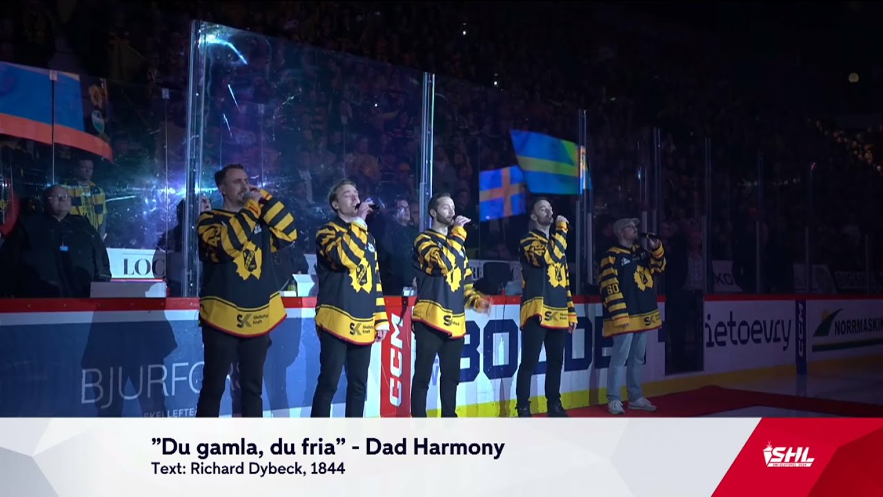 ”Du gamla, du fria” - Dad Harmony at the Swedish Hockey League final