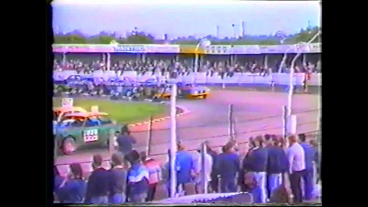 Wisbech World Final Saloon Stockcars 1984 plus support races Part 1 of 3