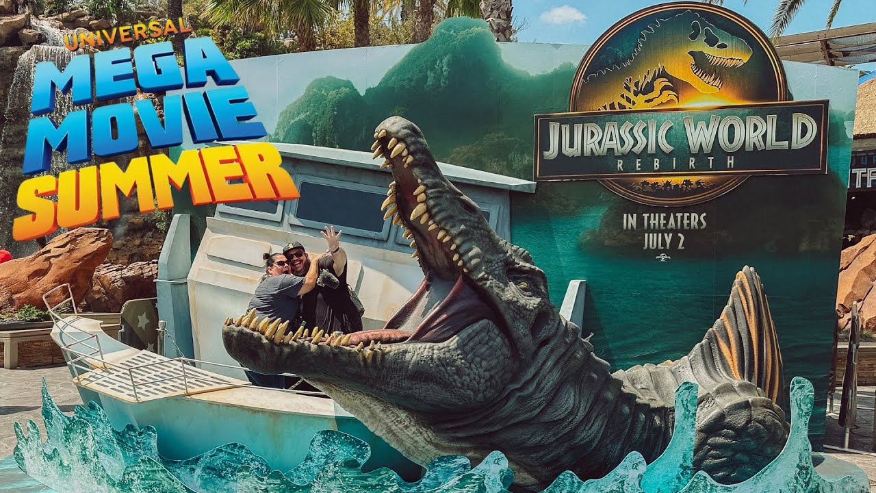 Mega Movie Summer at Universal Studios Hollywood | TONS OF CHARACTERS!
