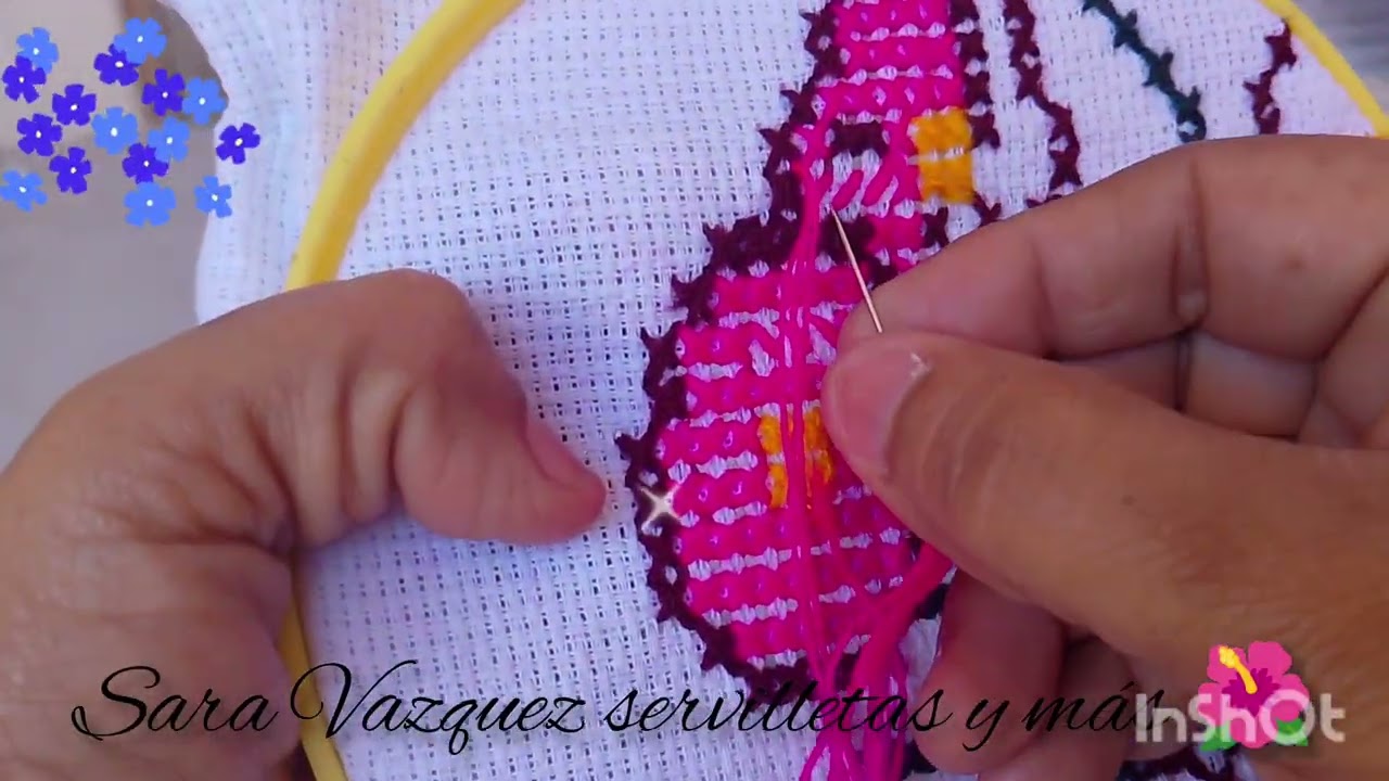 Haciendo Unas flores 💐🌺🌺🌺🌺 Rosas 🌺 en un jarrón Sara Vazquez servilletas y más 🌺