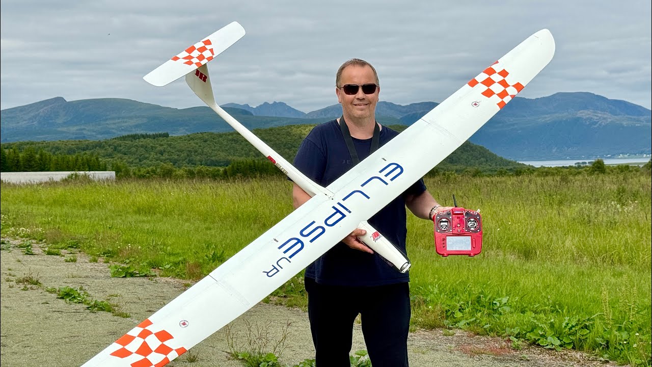 Jaro Muller Ellipse 1 maiden