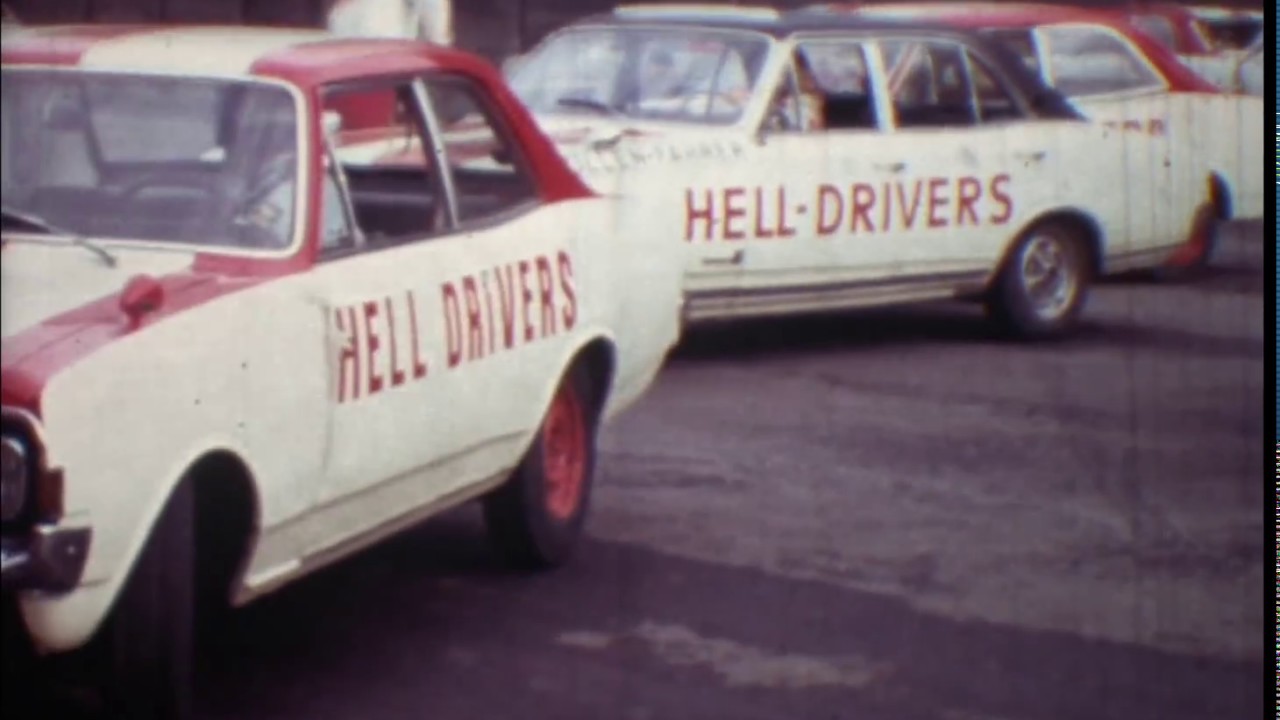 Cascadeurs HELL-DRIVERS en 1971 à VALENCIENNES