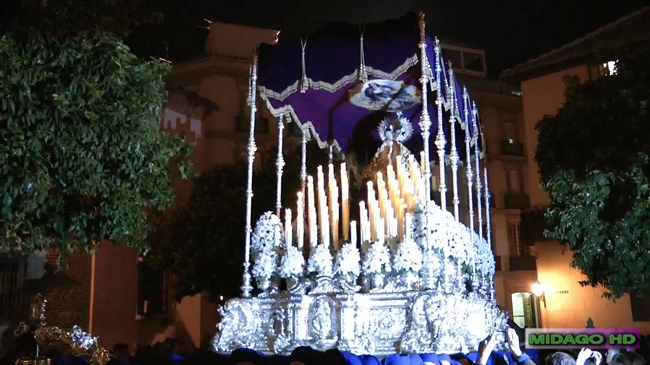A PIE DE TRONO 2013: CRUCIFIXIÓN (2ª PARTE: ENTRADA CATEDRAL) www.lacamaracofrade.com