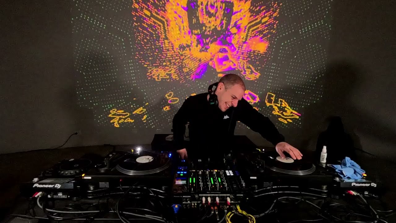 Dj Rou [at] Link Academy Radio ˜”*°•.𝓑𝓵𝓸𝓸𝓶𝓲𝓷' - February 2026