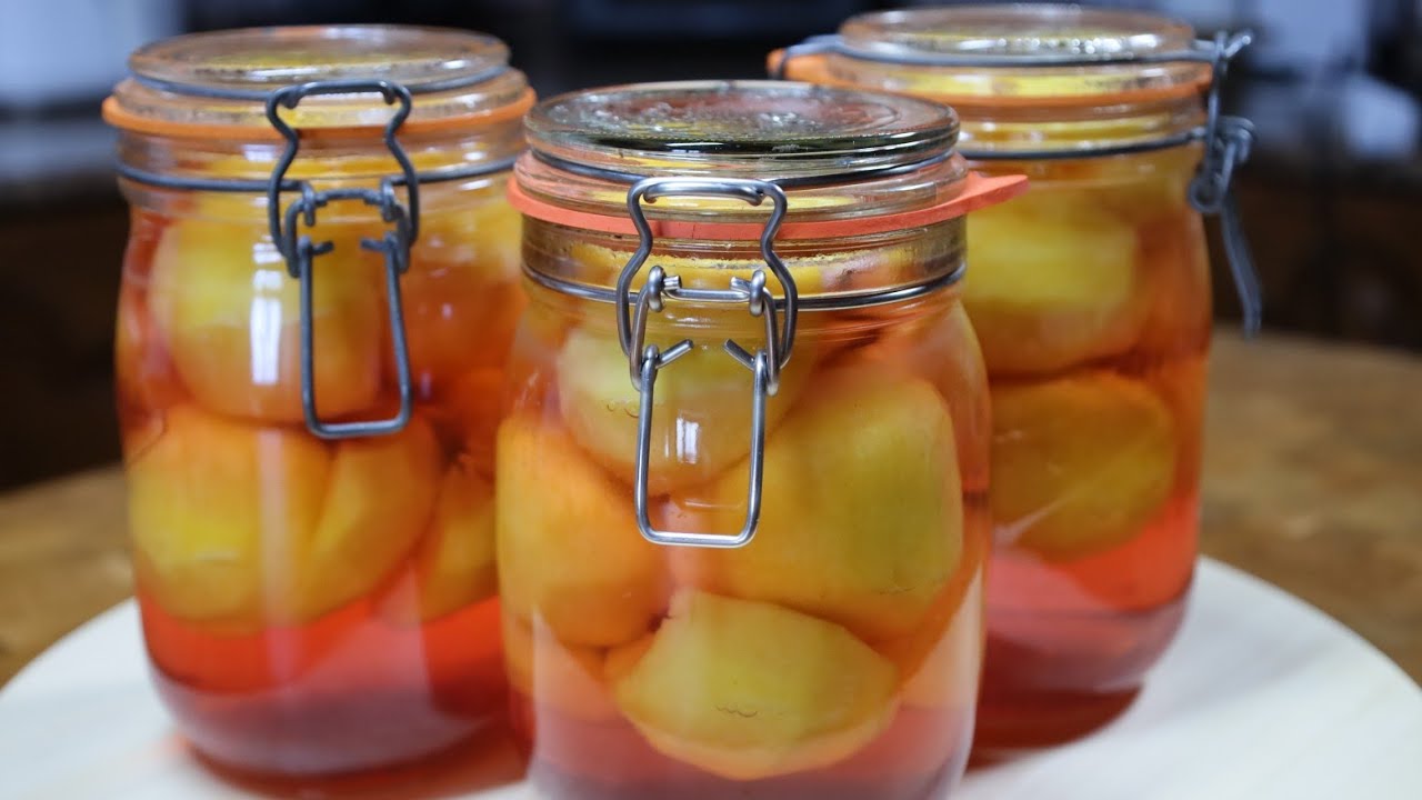 Pêssego em calda conservando frutas por mais tempo