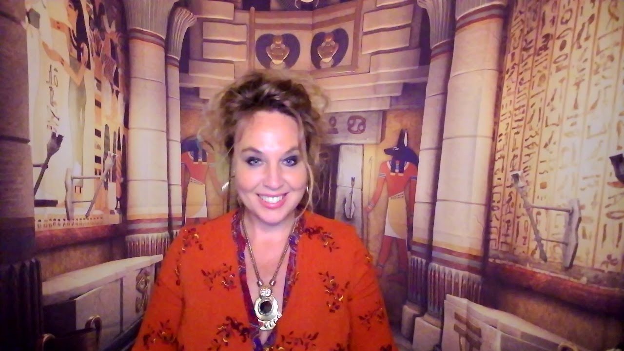 Love tarot: A warm, loving Queen is unaware this Emperor is observing her & falling for her...