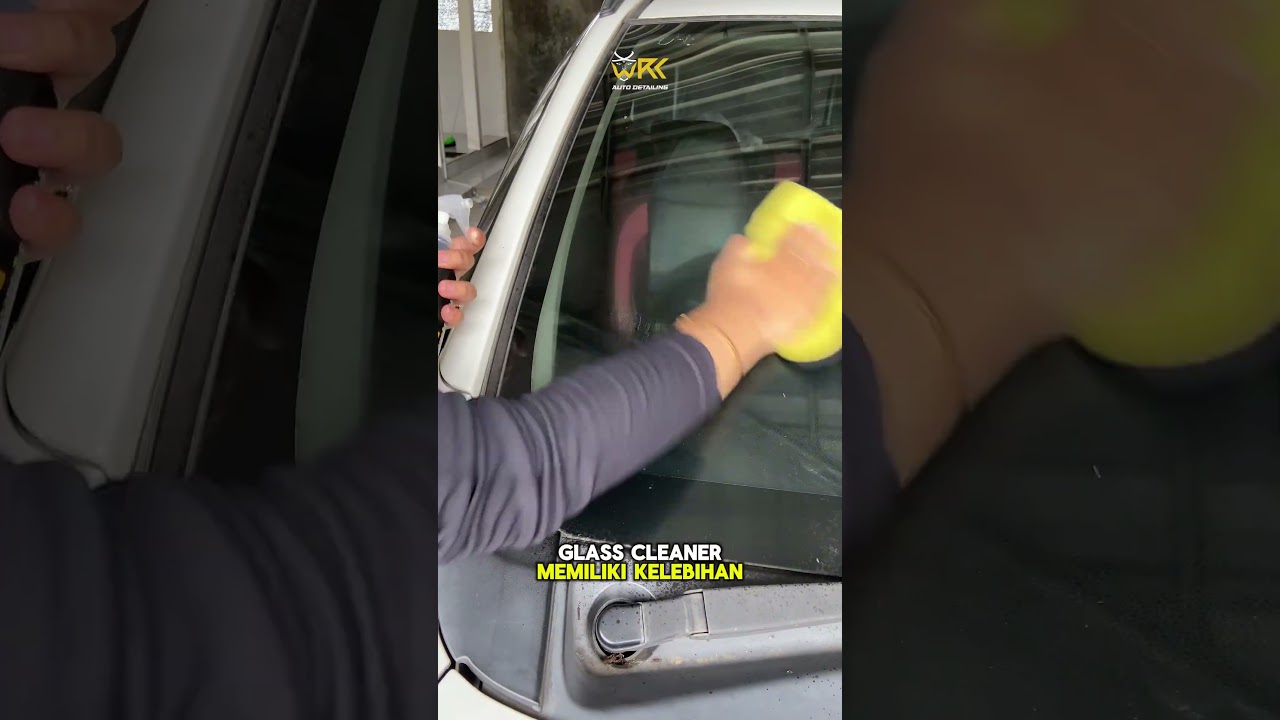 Kaca mobil buram bikin pandangan nggak nyaman? 👀Saatnya bersihin pakai Glass Cleaner—bening lagi