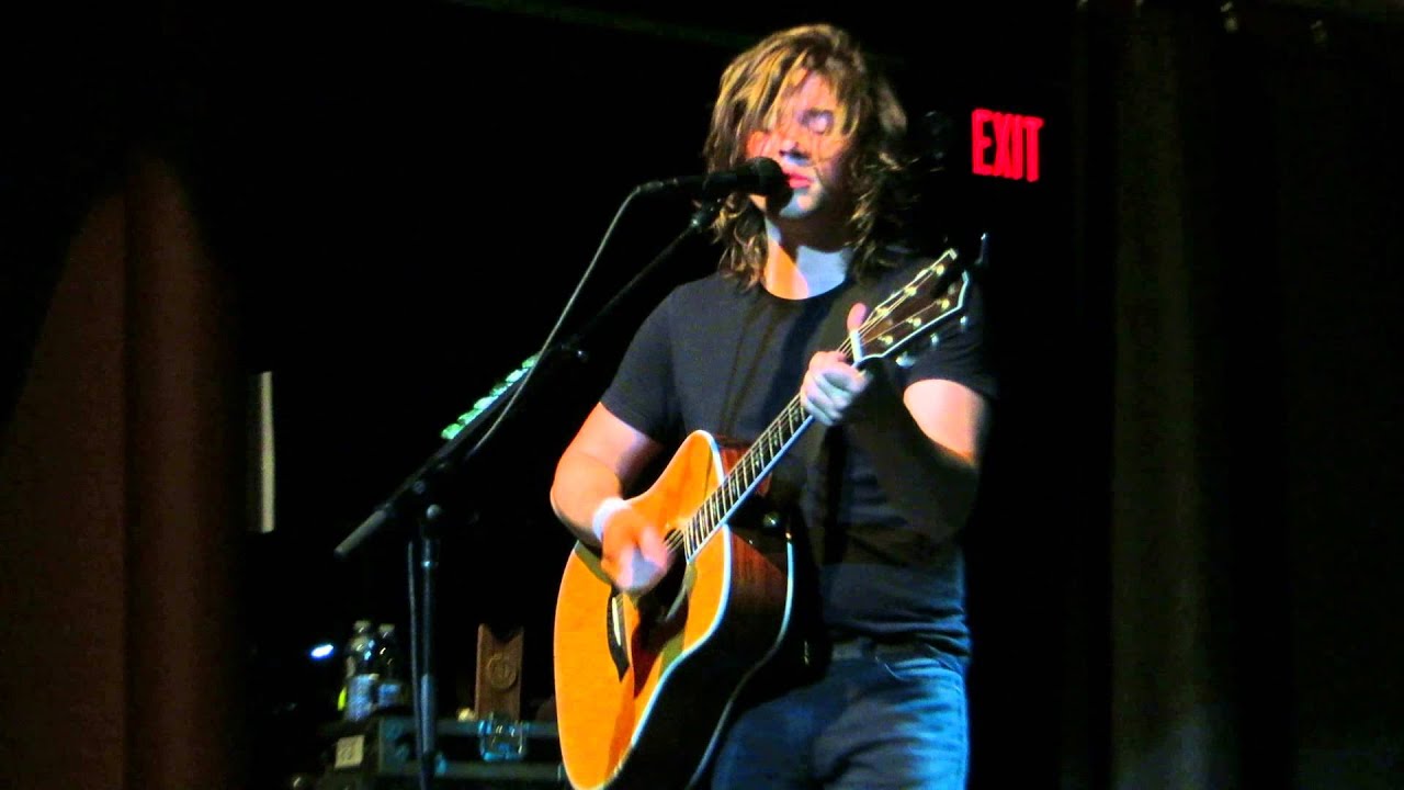 Zac Hanson  SOLO  Need You Now Pontiac, Michigan  10/20/2013