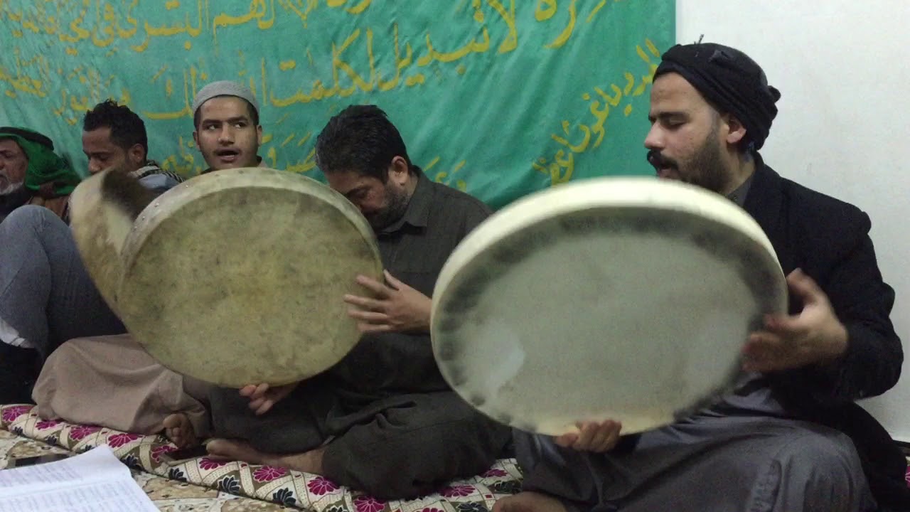 المداح عيسى العبود في دار سيد يونس العيثاوي(فزعو الشياب والعايل تكسر - صاح ابو محمود يالحادي تبشر)