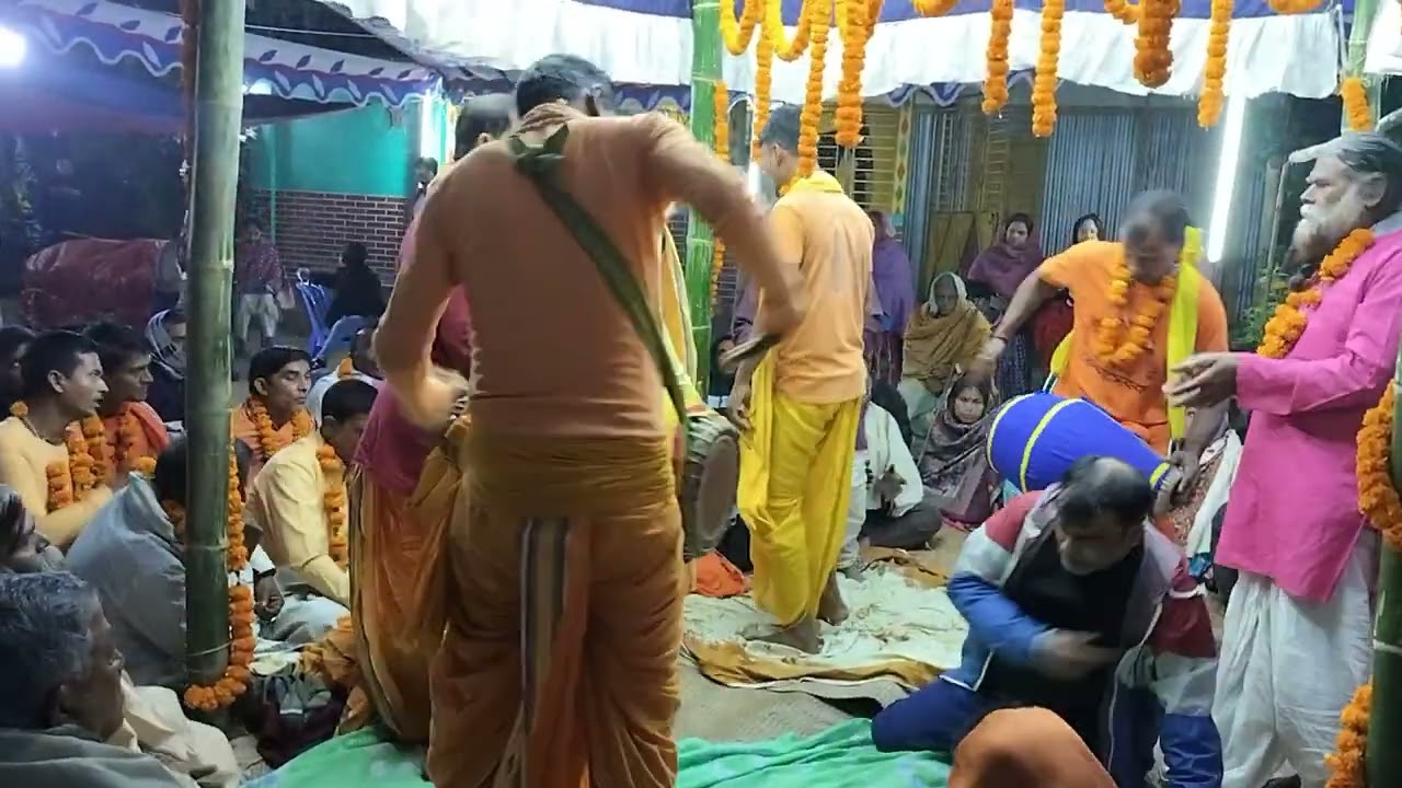 নবাবগঞ্জ উত্তর চৌকিঘাটা পরমপিতা পাগল নাথ কীর্তন (৩)