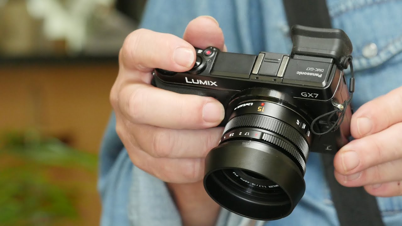 Взгляд на объектив Panasonic Leica Summilux 15mm f1.7 Micro Four Thirds