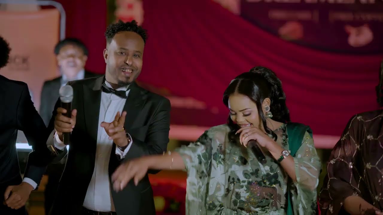MAXAMED BAKAL CIRO & MUNA LAKI - MA INAGAA ISKA OOHINA XIDIGAHA GEESKA 2026