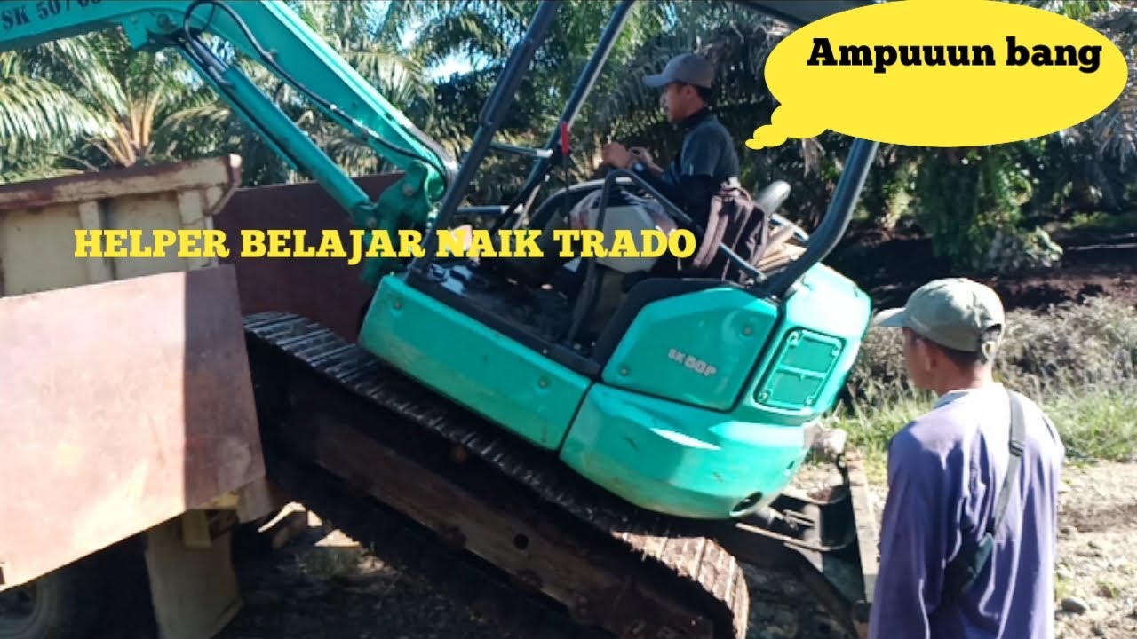 Helper Belajar Menaikkan Mini Excavator Kobelco SK 50 Ke Mobil Trado || Mobilisasi excavator mini