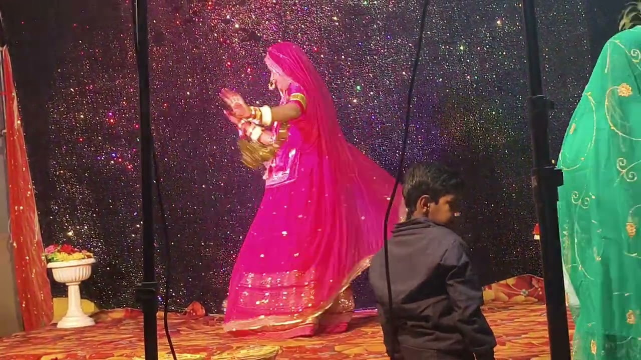 Tune 👁️kajl lagaya din ❤️me rat hogyi🌟⭐