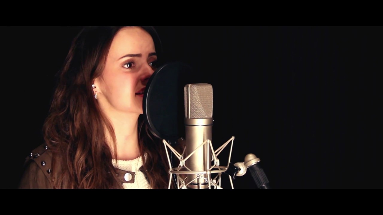 Quem sabe isso quer dizer amor - Lô Borges e Márcio Borges (Mariah Carneiro Cover)