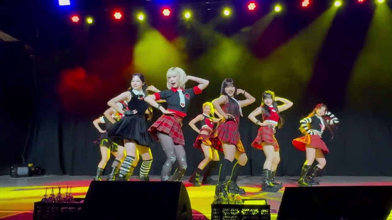 UNIS Superwoman fancam 20260215 Everlast Tour Dallas