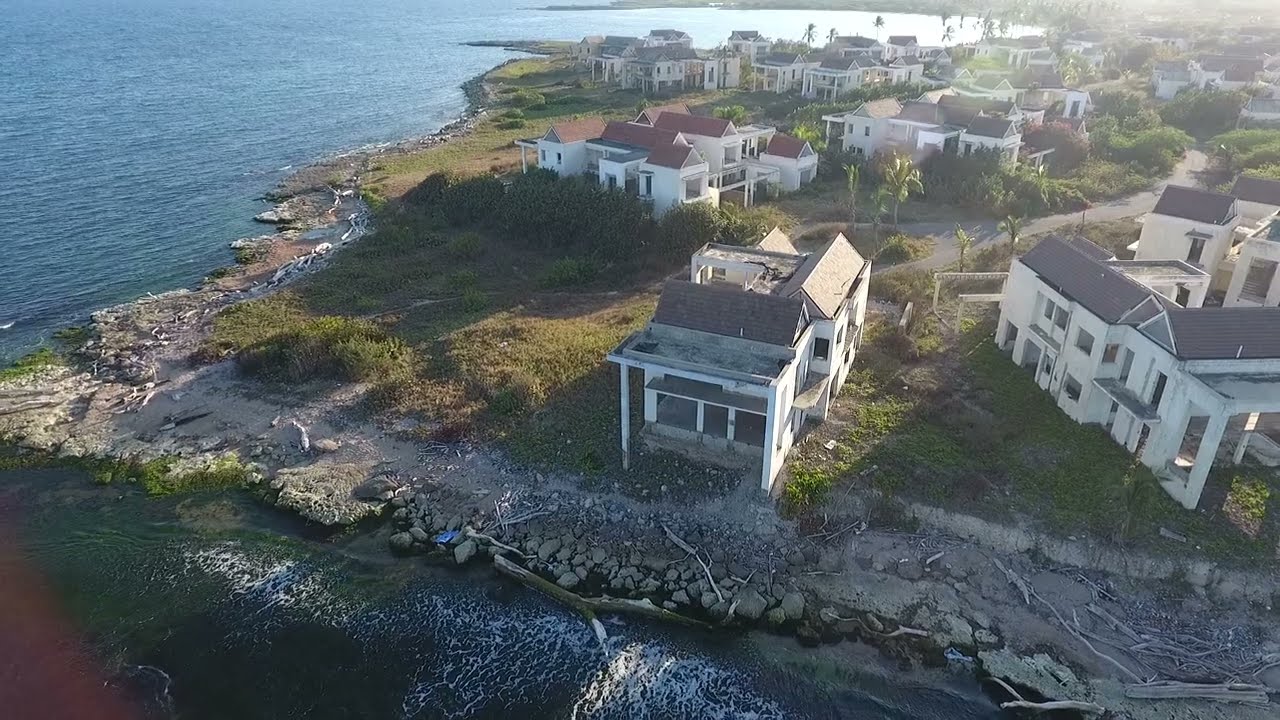 Recorrido aereo complejo habitacional turistico playa Marota, San Pedro de Macoris - DJI PHANTOM 4