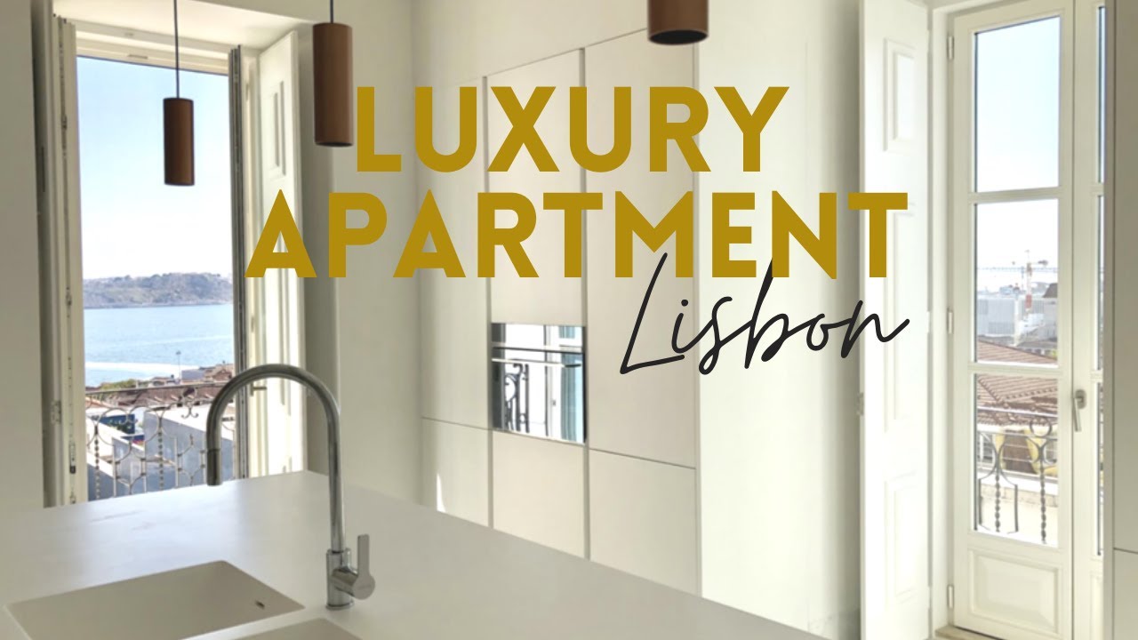 Luxury apartment in the view / LISBON