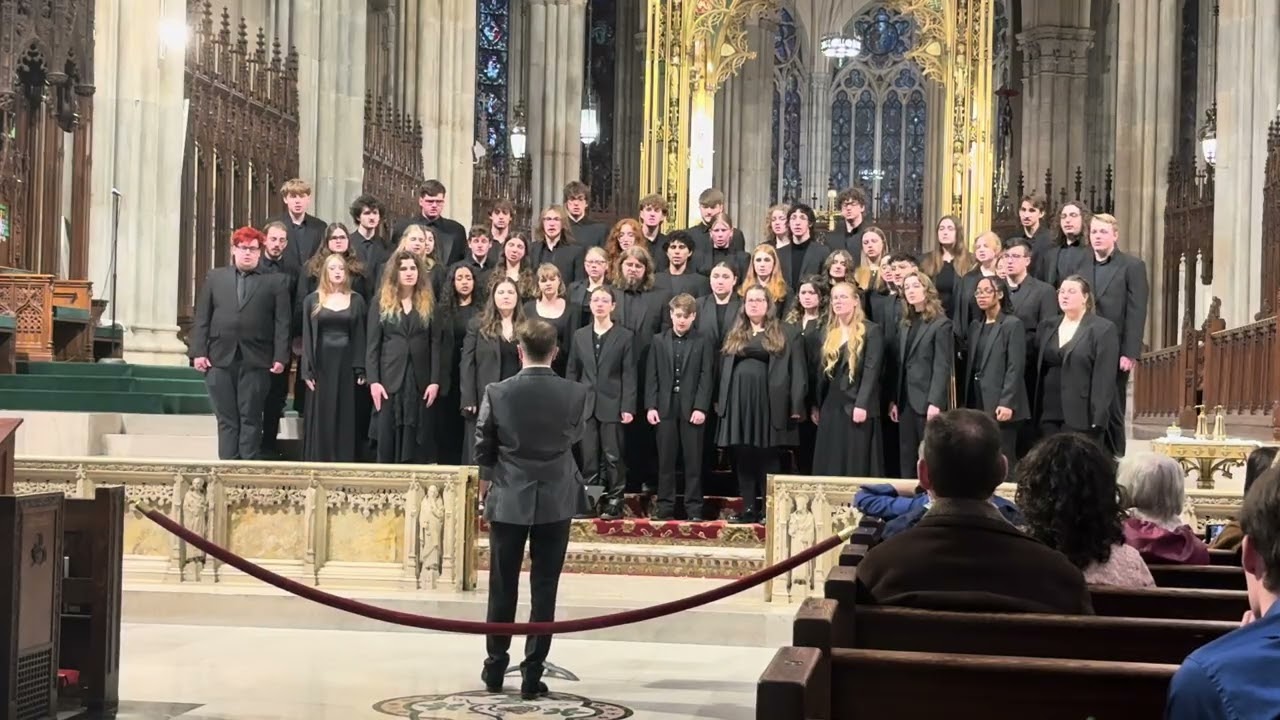 Lebanon Valley College Choir performs Agnus Dei by Jacob Narverud